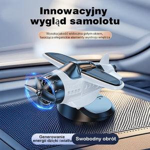 Ozdoba samochodowa w kształcie samolotu zasilana energią słoneczną